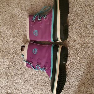 Sorels, Excellent Like New Condition Sz 6